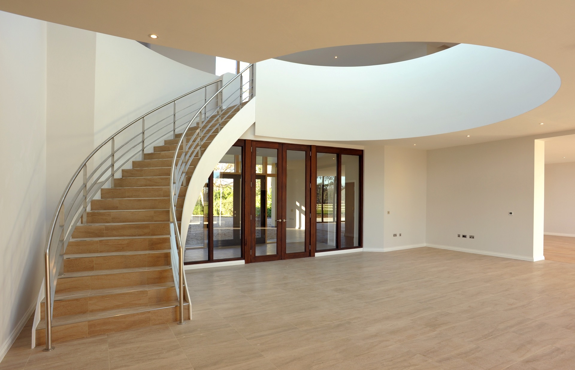 Chippenham Lodge, Cambridgeshire - Precast Concrete Curved Stair
