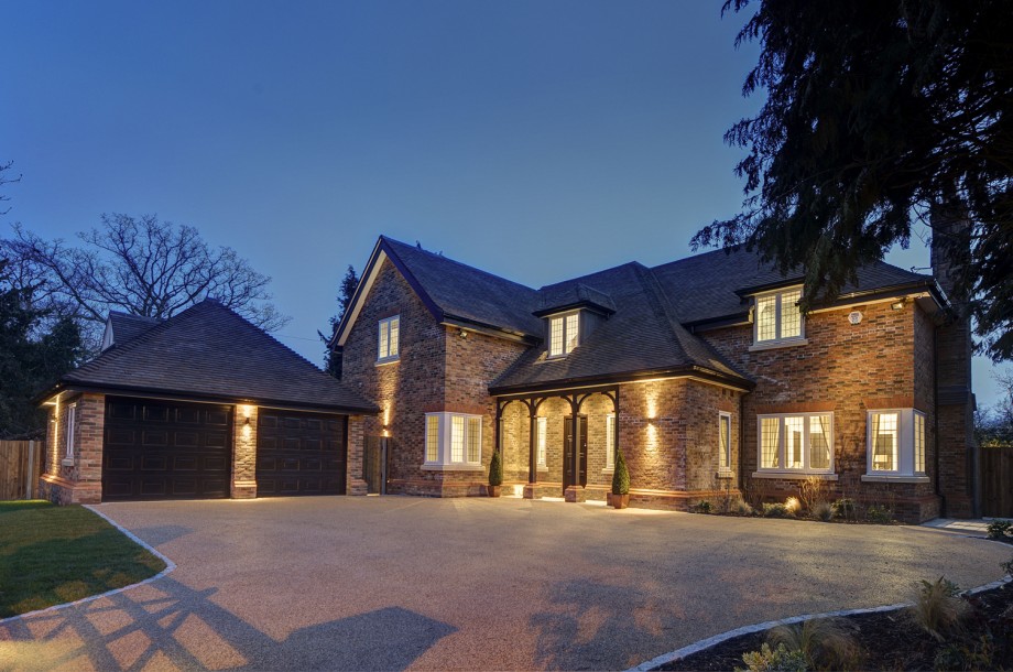 London Road, Shenley - Luxury Property Exterior